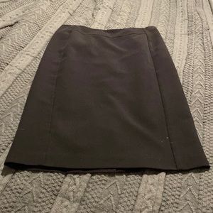 Worthington size 2P pencil skirt GUC